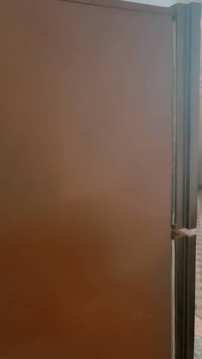 Pel refrigerator  0.3.3.1. 4.6. 3.3. 2.0. 9…. . .