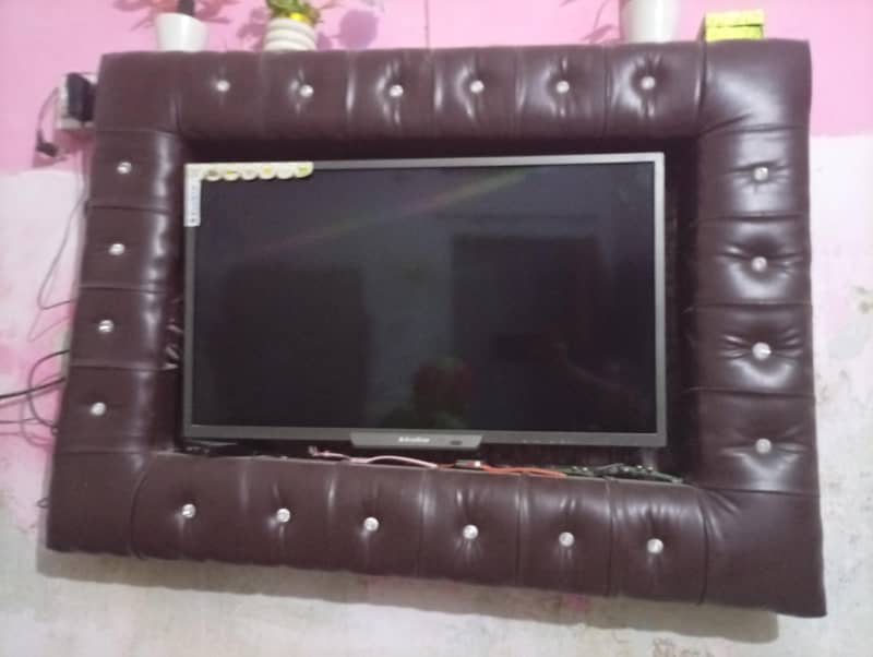 LED FRAM 6