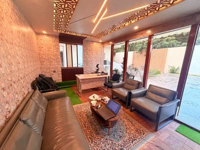 marketing manager (Female Only)