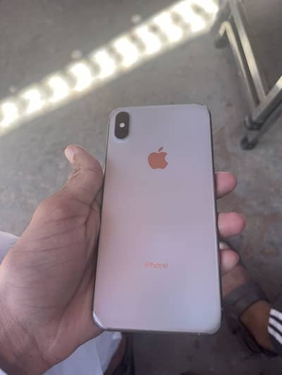 Xs max