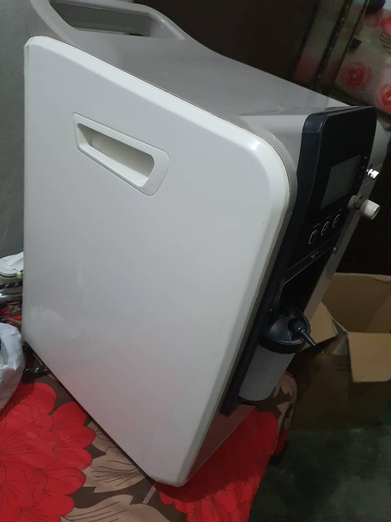 Oxygen Generating Machine 1