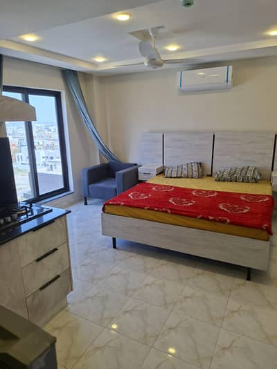 brand new appartment for rent in heart of bahria town lahore