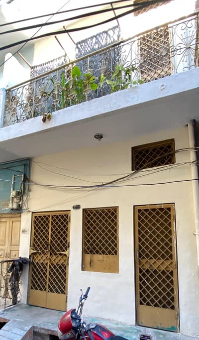 2.25 marla house for sale  eid gah road