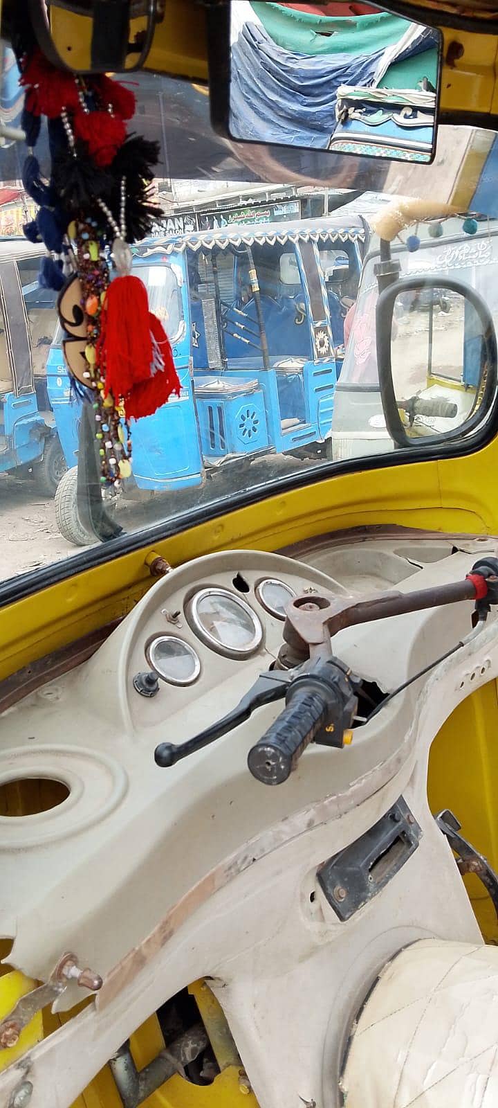 model model 2016 engine 10/10 tyre condition demand 3