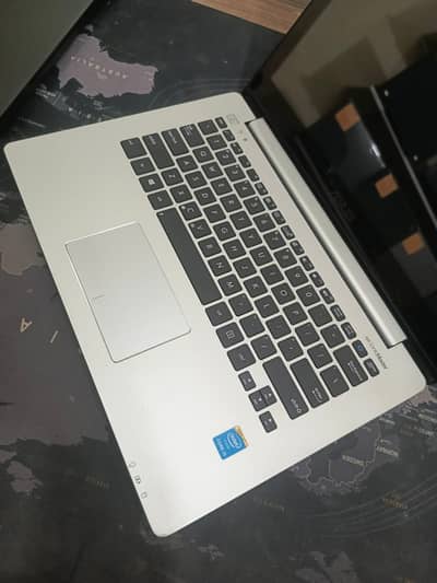 ASUS Q301L Intel Core i5-4th Gen 6GB RAM 500GB HDD TOUCH SCREEN