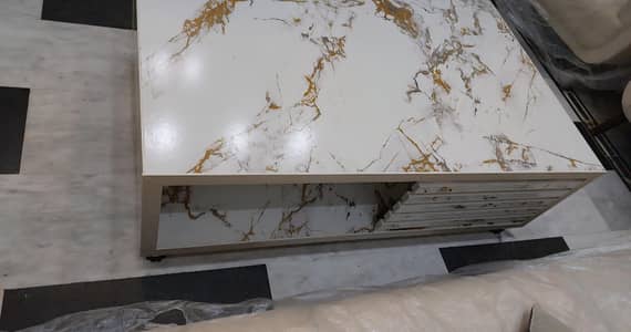 Sofa table Big size unique look new condition never used 30 x 48 inch