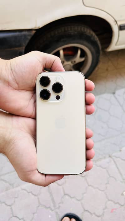 256gb jv / battery health 82 / 9.5/10