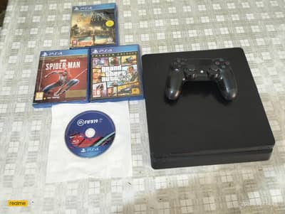 ps4 slim in good condition