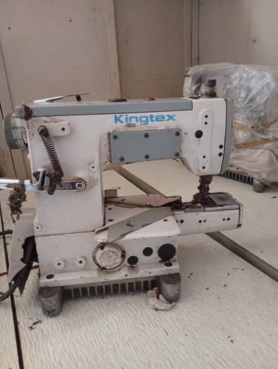 Singer , overlac machines