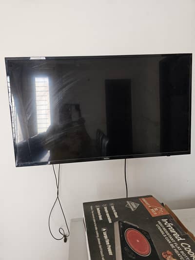  MOVING SALE: 3 LED/LCD TVs for Sale (Samsung, Haier, WegaFlix) 