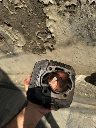 Kawasaki 100 Cylinder Genuine No Sleeve Zero piston