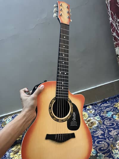 Guitar new hai hai condition 10/10 hai