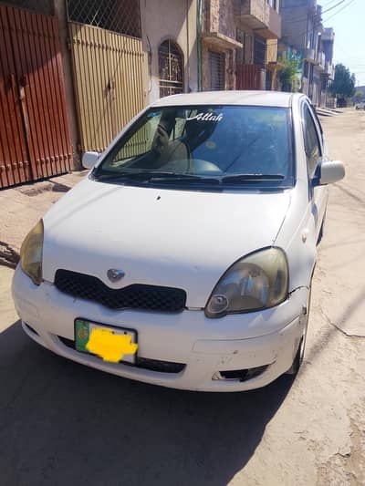 TOYOTA VITZ 2004