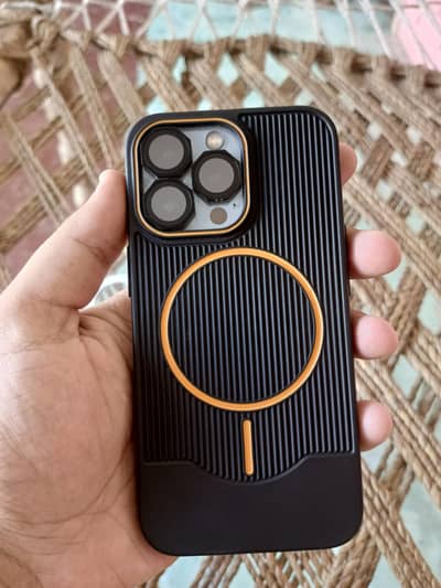 I phone 13pro non PTA battery health 87% 10 by 10