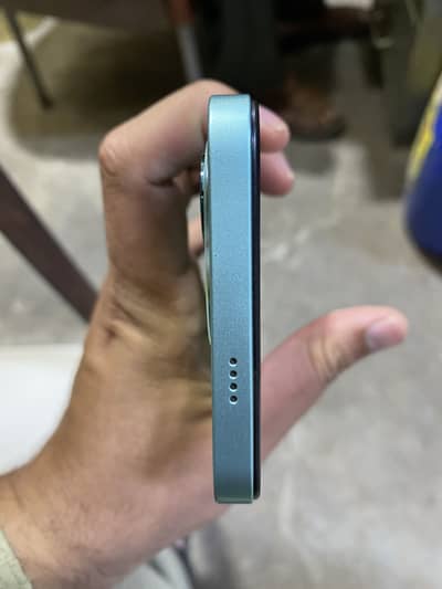 Techno spark go 1 4+4 64