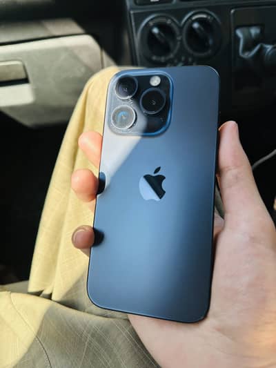 Iphone 15 pro 128gb jv 10/10