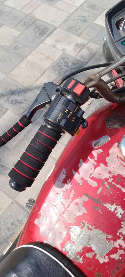 CD 70 2010 model for sale