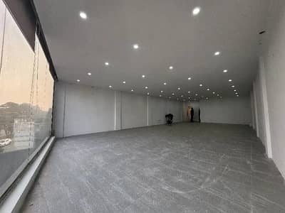 10 Marla hall available in Johar town