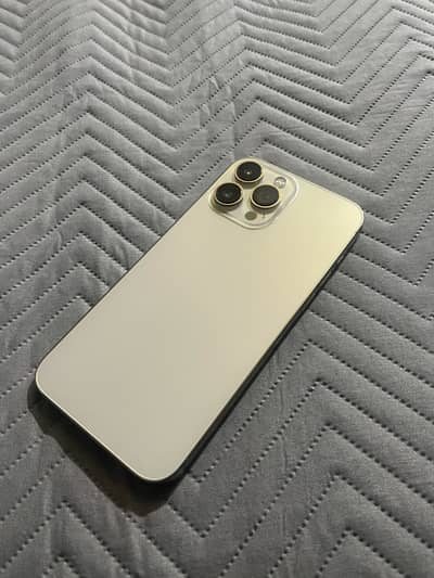 13 pro max golden 128 gb 97 battery health 10/10 jv waterpack