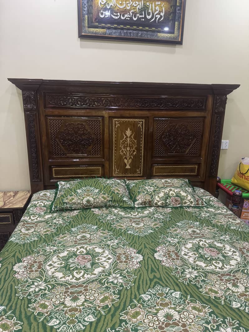 Complete Bed With Dressing 0