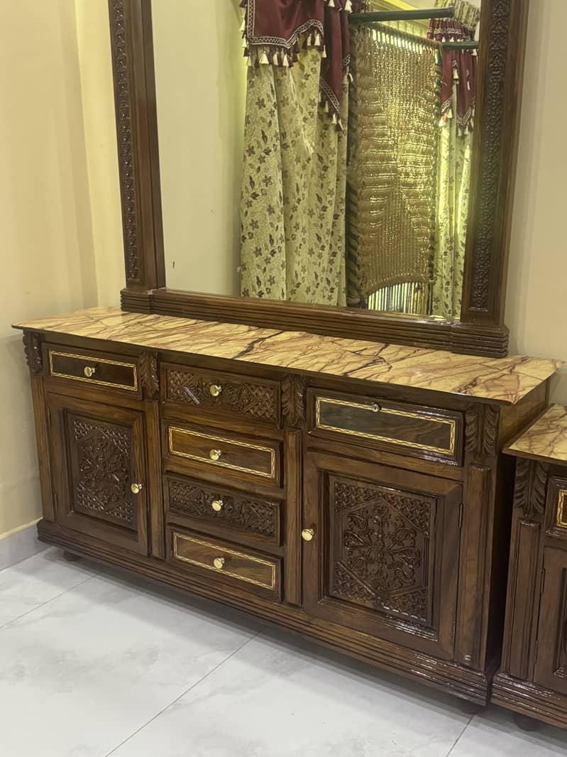 Complete Bed With Dressing 5