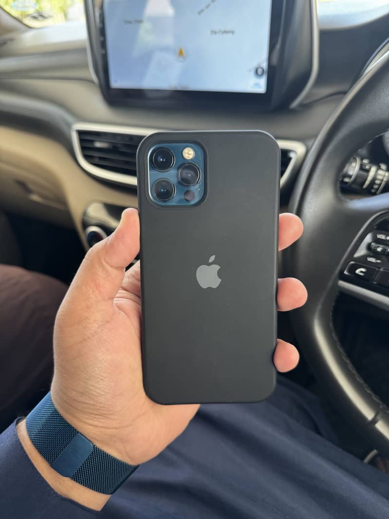 IPHONE 12 PRO 6