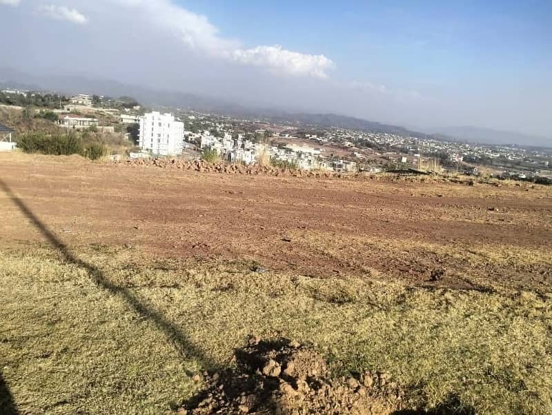 H Block 5 Marla Plot 1