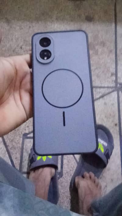 4 128 gb ram box charge Sath hai