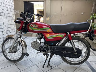 Just like new  bike 2100 km