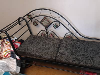 iron  settee all good