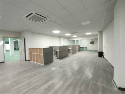 I-9 IT Building Office 5,000 Sqft Big Hall Best for IT and Call Center available for rent