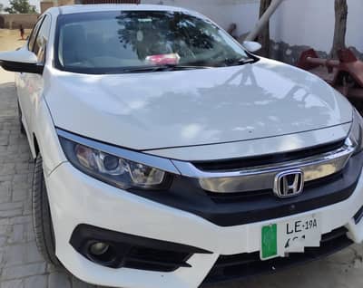 Honda civic 1.8 full option