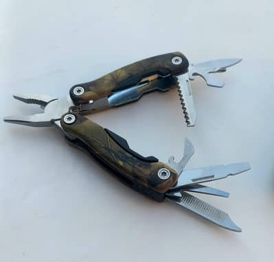 Bushcraft Pro Tactical Multi-Tool - Premium Wood