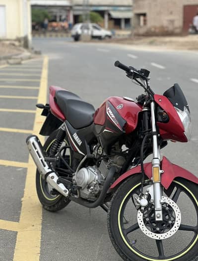 YAMAHA YBR 125 2023 MODEL