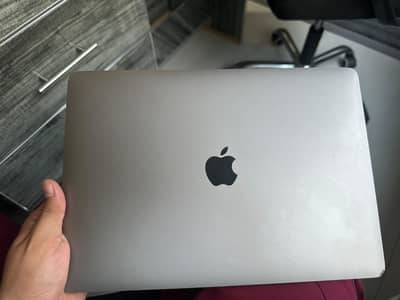 MacBook Pro M1 | 8GB RAM | 512GB SSD