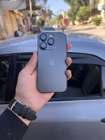 iPhone 14 Pro 256Gb factory unlock 4 month sim working