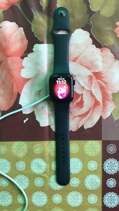 Apple watch series 8