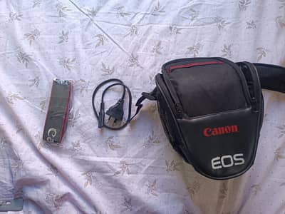 Canon EOS 600D Camera