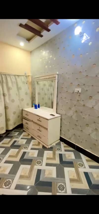 Bed, mettres, dressing table, waddrobe