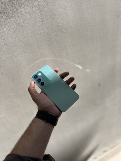 Vivo Y100 256 Gb 10/10 With Box