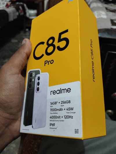 Realme c85 pro 1 week used 16/256 green