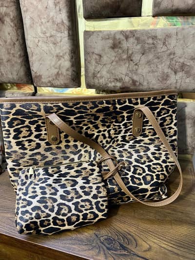 Leopard print new hand bag