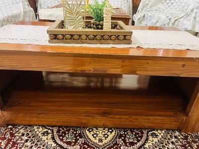 Luxury Wooden Centre Table – Minimal Use