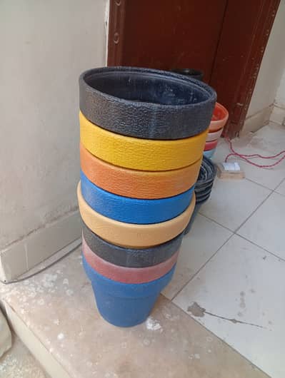 Pots of different size