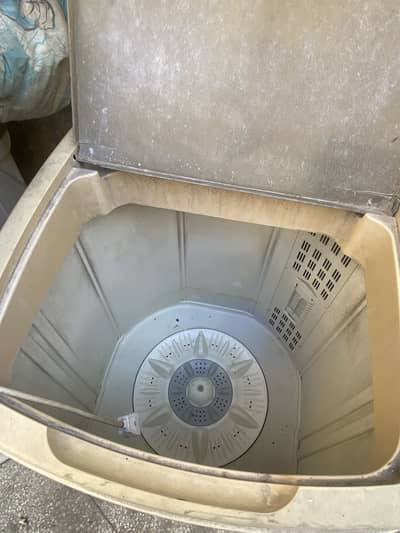 Kenwood washing machine 899 w washing machine for sale