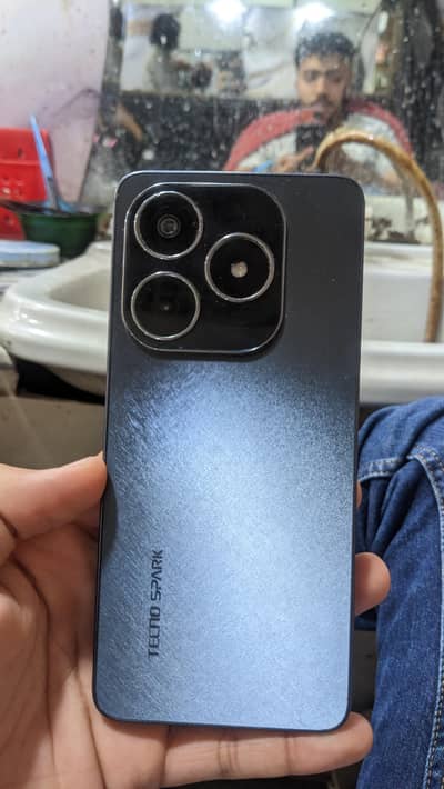 deba charger k sath ram 8 256gb