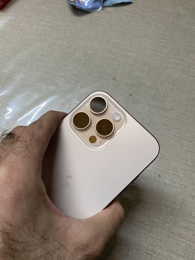 Iphone 16 pro max non