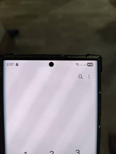 s22 ultra 12 /256.  picture mein aap dekh sakte hain. camere ke pass