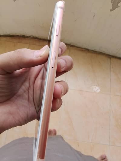 iPhone 8 Plus 64 gb pta