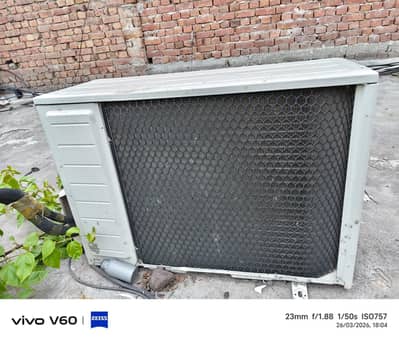 non inverter ac